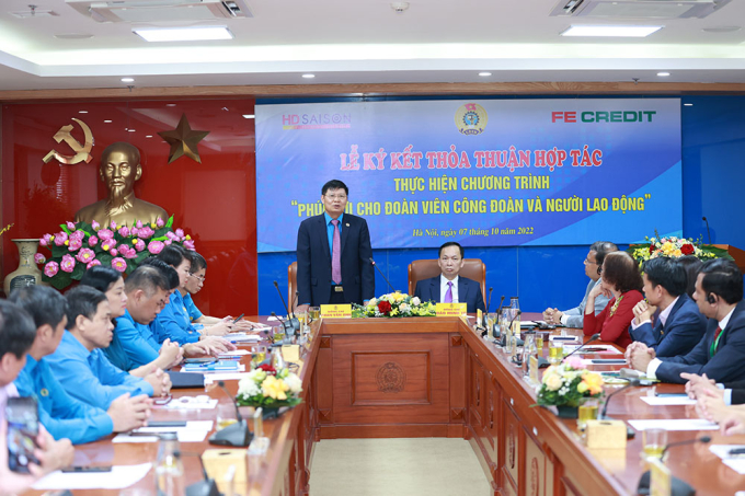 Phó chủ tịch Liên đoàn lao động Việt Nam Phan Văn Anh tại buổi làm việc.