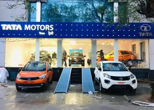 Ấn Độ lần đầu tiên vượt qua Nhật Bản lọt top 3 thị trường ô tô lớn nhất toàn cầu.