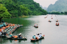 Giải pháp nào để thu hút khách du lịch quốc tế đến Việt Nam?