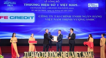 FE CREDIT nhận giải thưởng Thương hiệu số 1 Việt Nam 2022